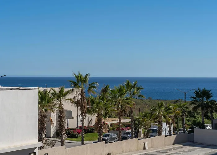 Luxury Beachfront In Cabo Apartment *
